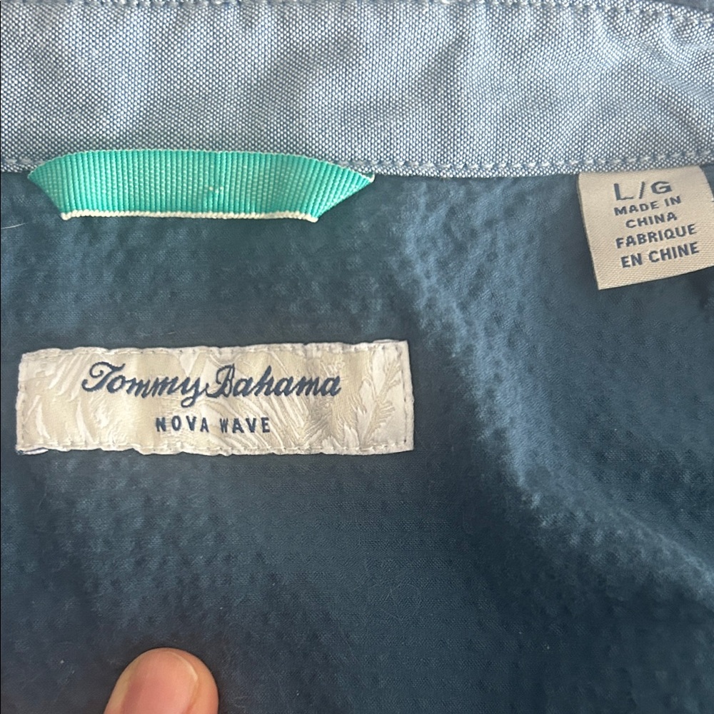 Tommy Bahama Nova Wave Button Up - Picture 2 of 6